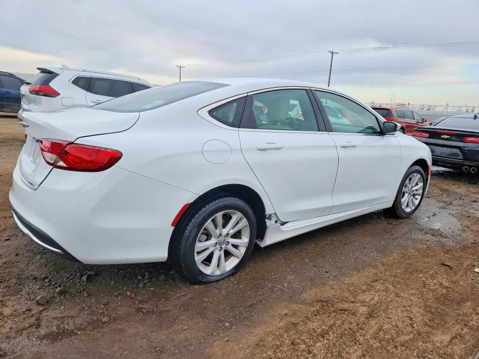2016 CHRYSLER 200 LIMITED  