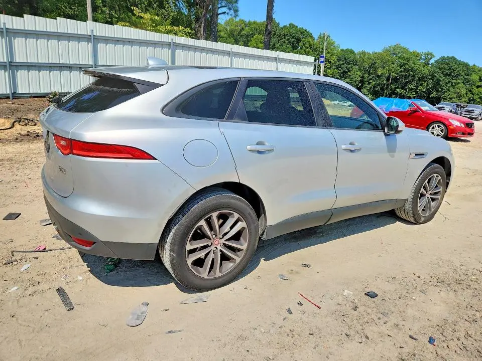 2018 JAGUAR F-PACE PREMIUM  