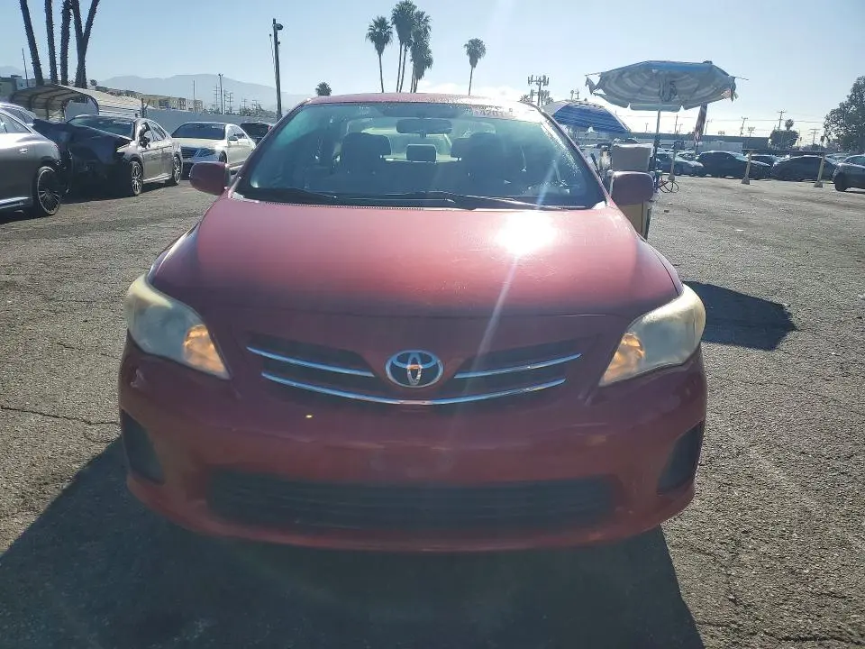 2013 TOYOTA COROLLA LE  