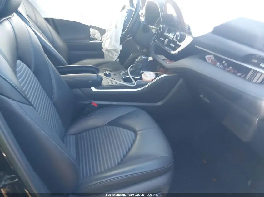 2024 TOYOTA HIGHLANDER XSE