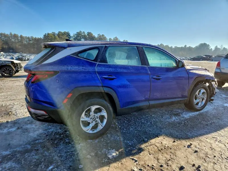 2022 HYUNDAI TUCSON SE  