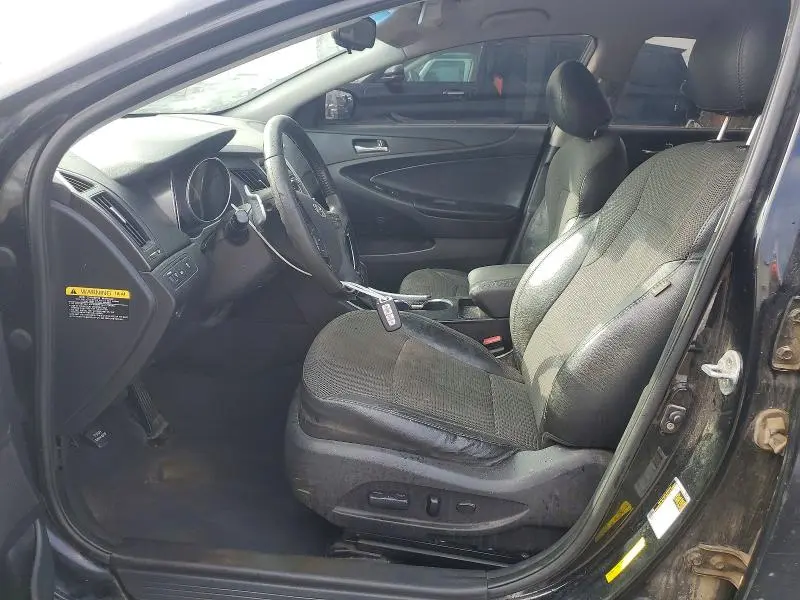 2012 HYUNDAI SONATA SE  