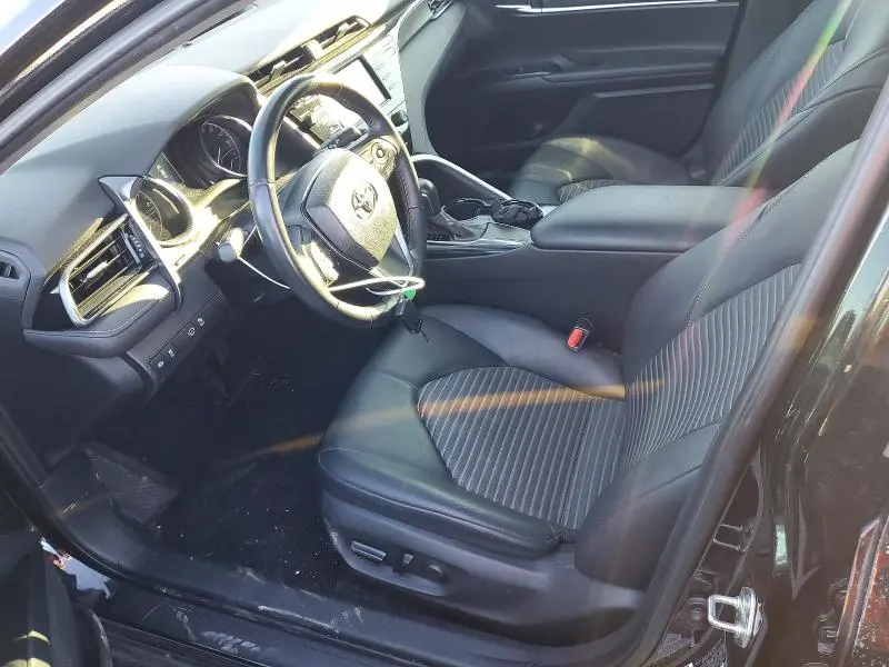 2020 TOYOTA CAMRY SE NIGHTSHADE  