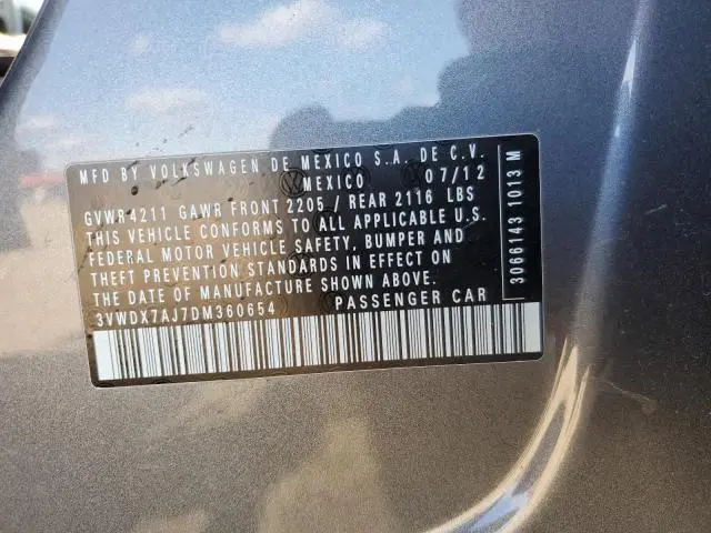 2013 VOLKSWAGEN JETTA SE  