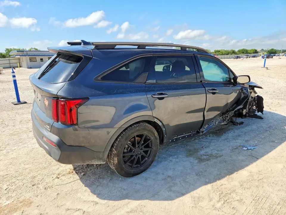 2023 KIA SORENTO EX  