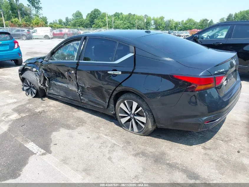 2021 NISSAN ALTIMA SV FWD