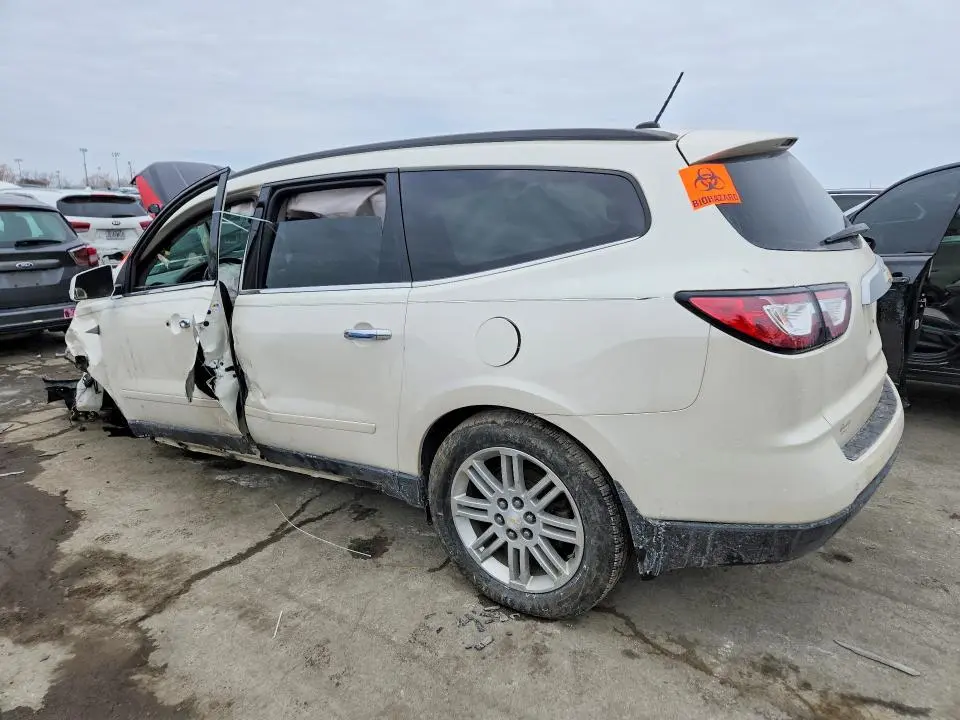 2015 CHEVROLET TRAVERSE LT  