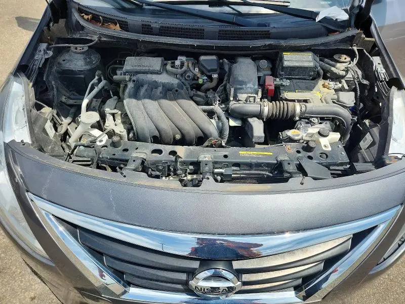 2019 NISSAN VERSA SV  