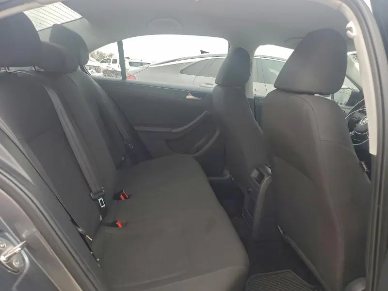 2016 VOLKSWAGEN JETTA S  