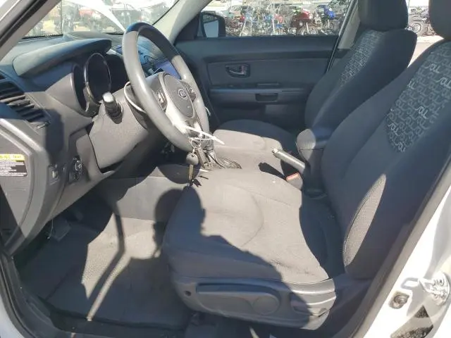 2011 KIA SOUL +  