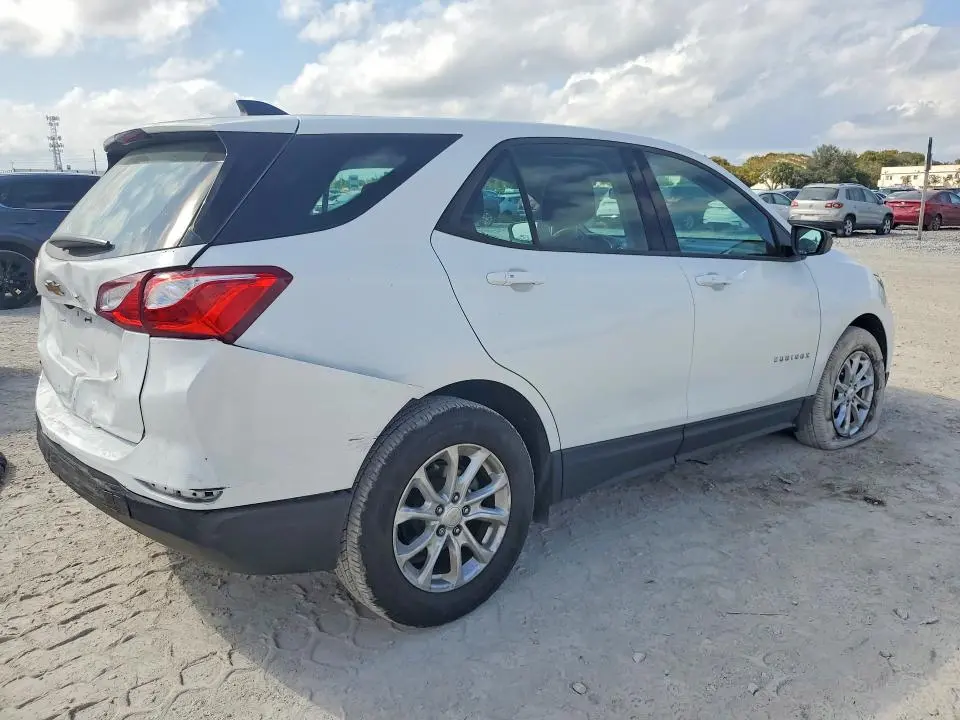 2019 CHEVROLET EQUINOX LS  