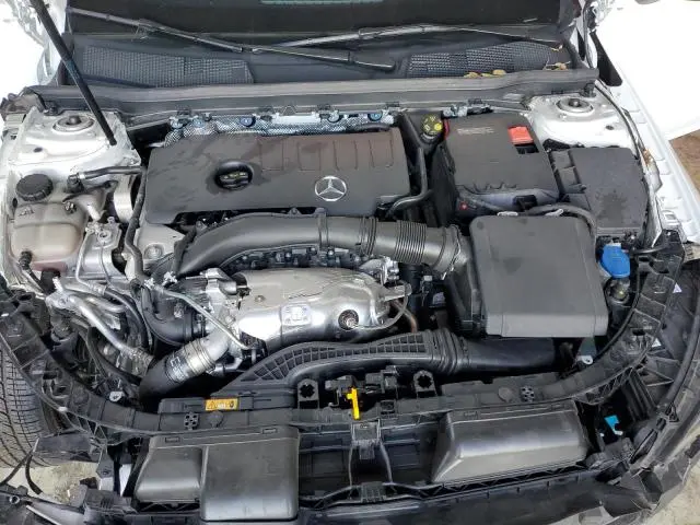 2022 MERCEDES-BENZ CLA 250  