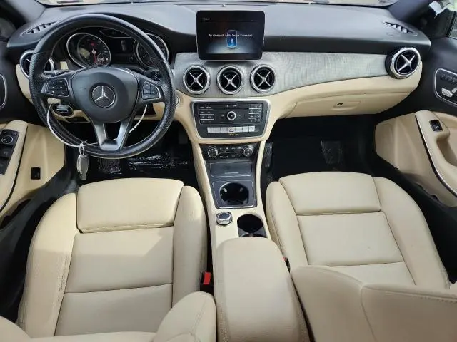 2020 MERCEDES-BENZ GLA 250  