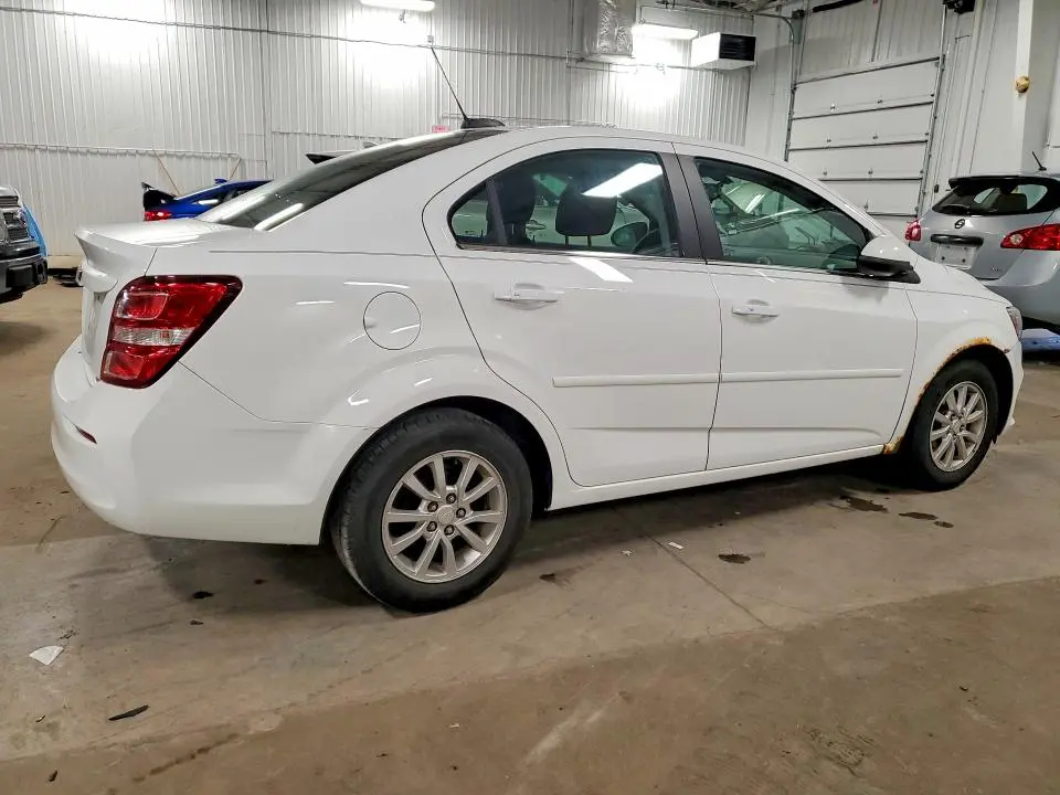 2018 CHEVROLET SONIC LT  