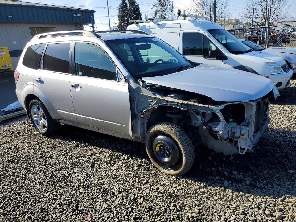 2010 SUBARU FORESTER 2.5X LIMITED  