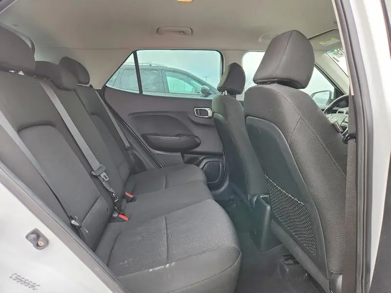 2021 HYUNDAI VENUE SE  