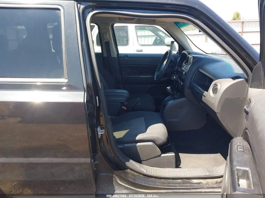 2010 JEEP PATRIOT SPORT
