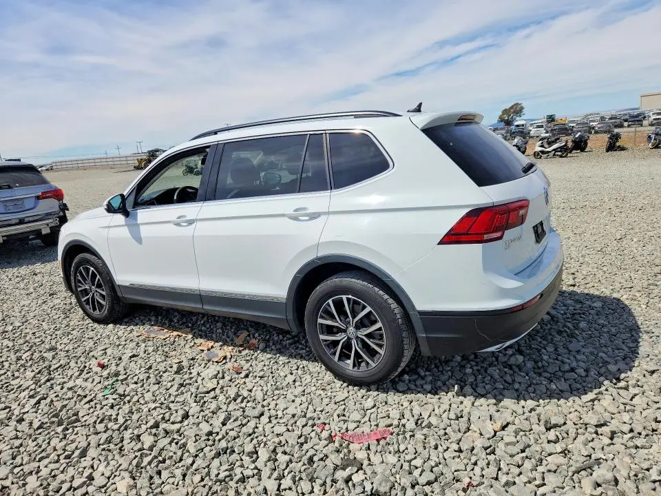 2020 VOLKSWAGEN TIGUAN SE  