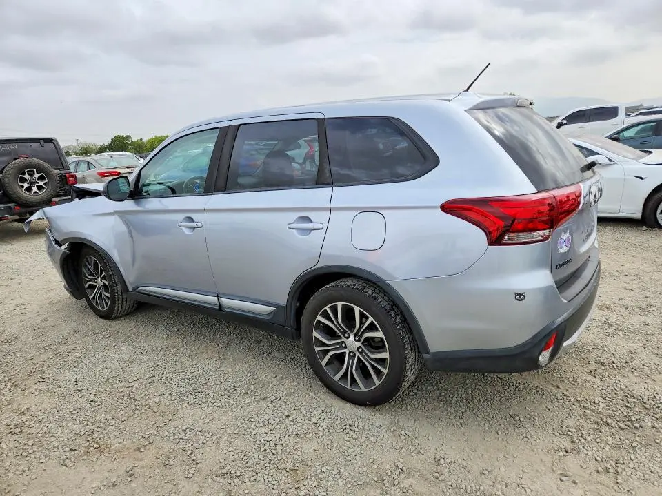 2016 MITSUBISHI OUTLANDER ES  