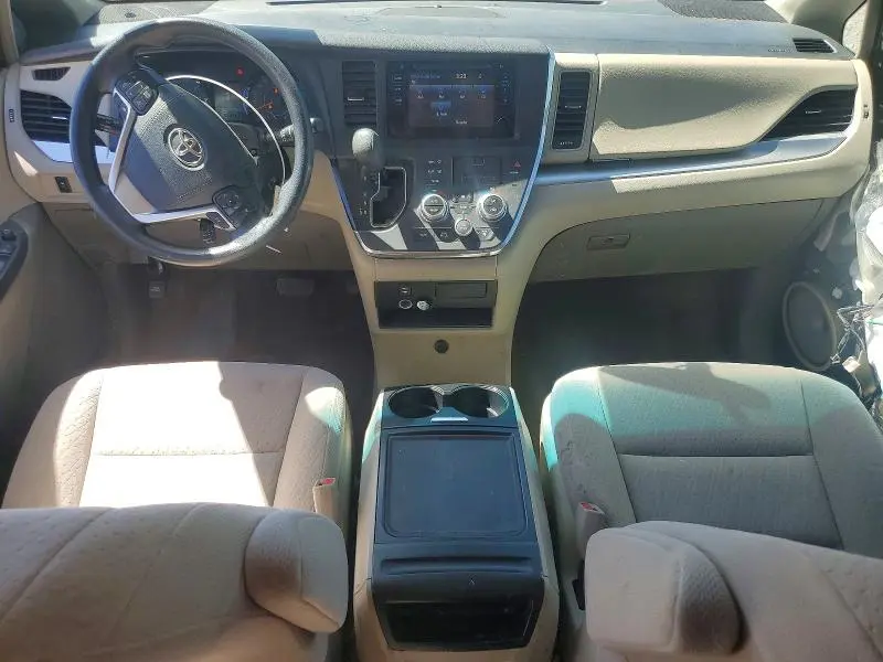 2016 TOYOTA SIENNA LE 8-PASSENGER  