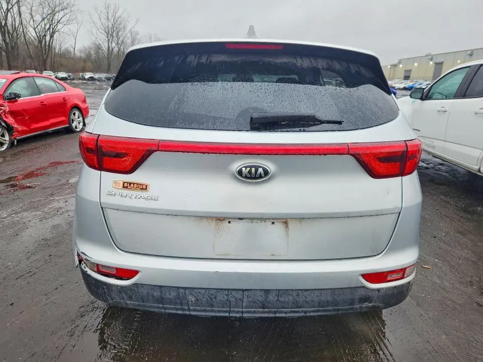 2018 KIA SPORTAGE LX  