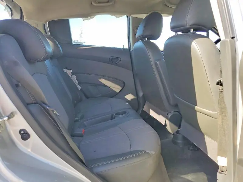 2015 CHEVROLET SPARK 1LT  