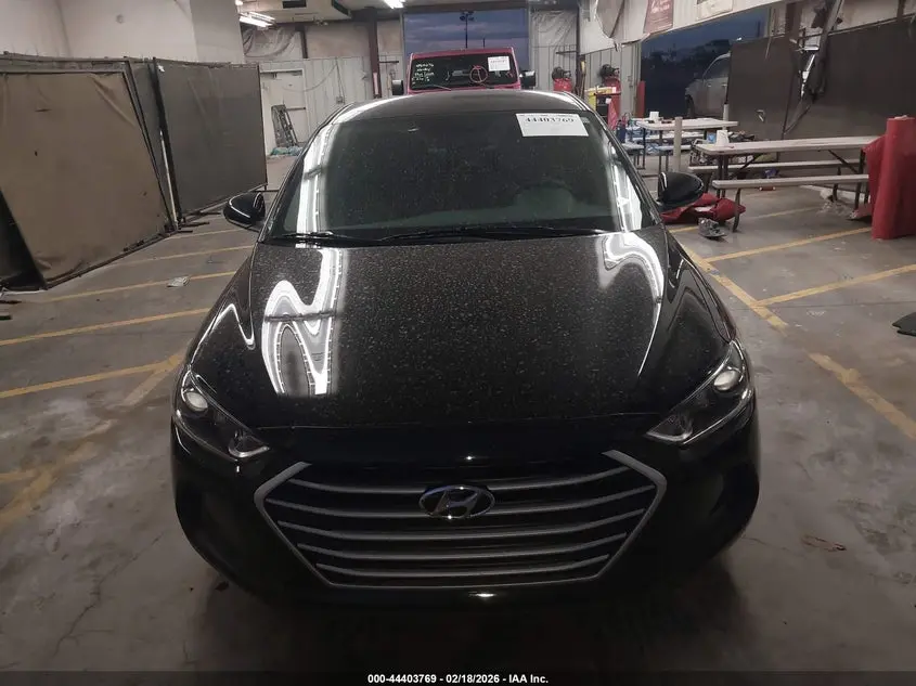 2018 HYUNDAI ELANTRA SE
