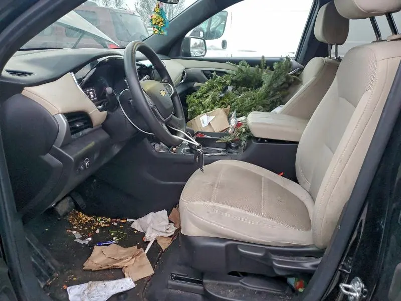 2022 CHEVROLET TRAVERSE LS  