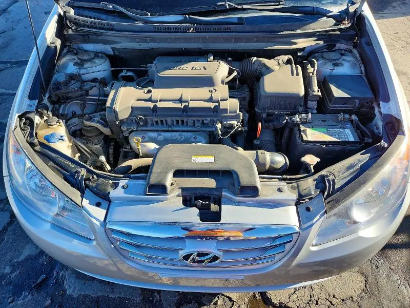 2010 HYUNDAI ELANTRA SE  