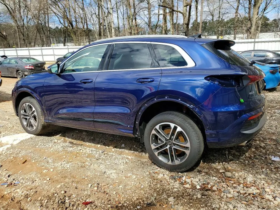 2025 AUDI Q5 PREMIUM  