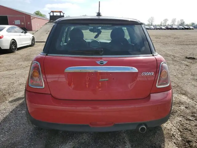 2010 MINI COOPER 