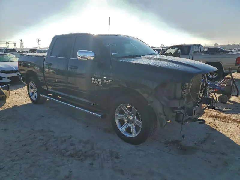 2019 RAM 1500 CLASSIC SLT  