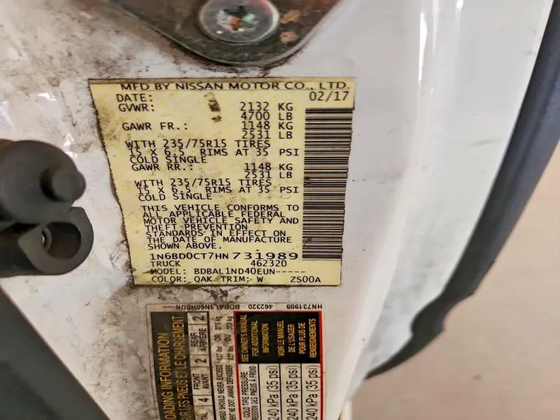 2017 NISSAN FRONTIER S  