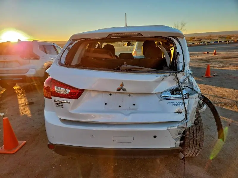 2016 MITSUBISHI OUTLANDER SPORT ES  