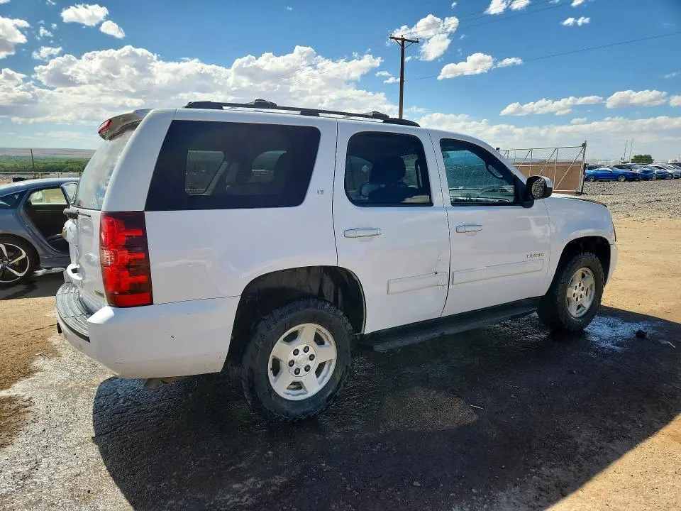 2011 CHEVROLET TAHOE K1500 LT  