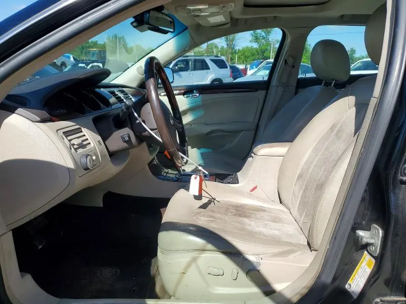 2011 BUICK LUCERNE SUPER SERIES  