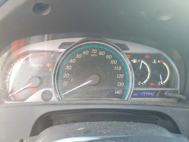2013 TOYOTA VENZA XLE  