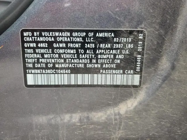 2013 VOLKSWAGEN PASSAT SE  
