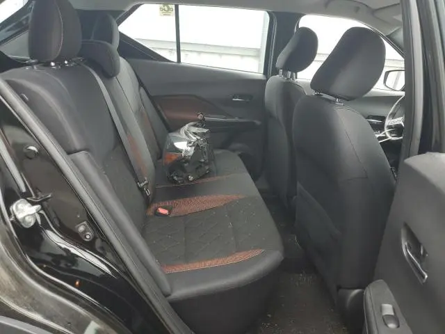 2020 NISSAN KICKS SR  