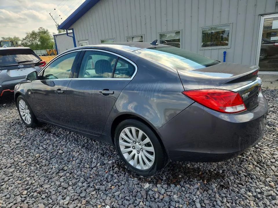 2011 BUICK REGAL CXL  