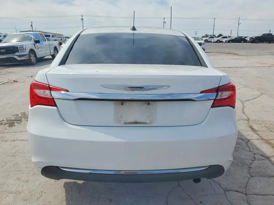 2012 CHRYSLER 200 LX  