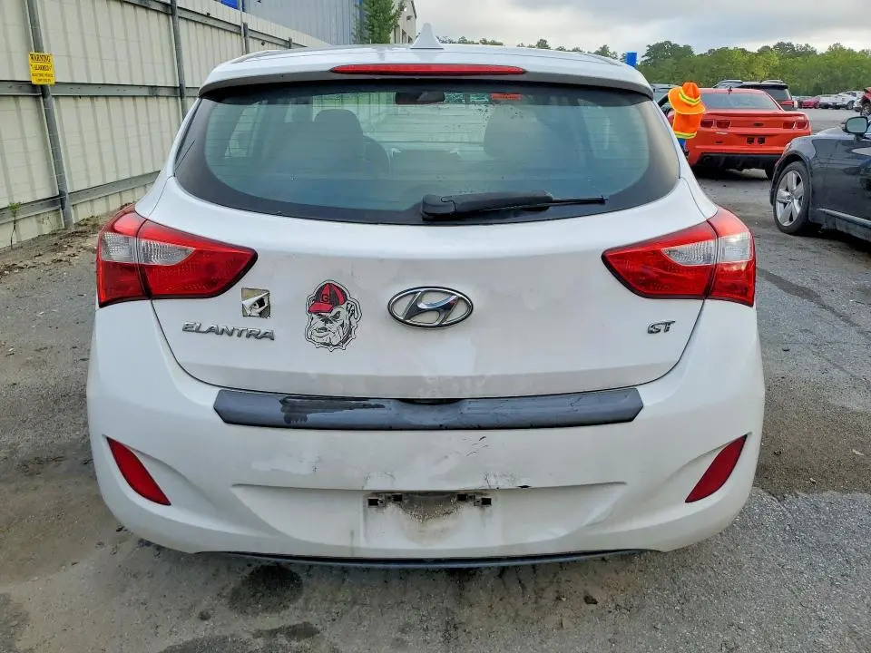 2013 HYUNDAI ELANTRA GT BASE  