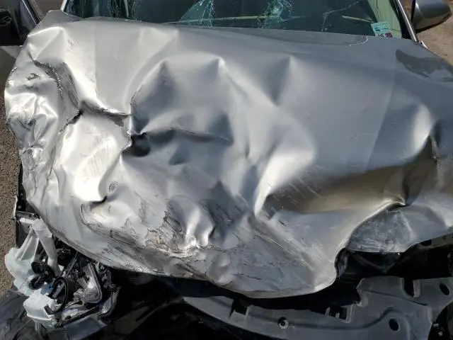 2016 TOYOTA AVALON XLE  