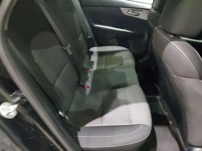 2024 KIA FORTE LX  