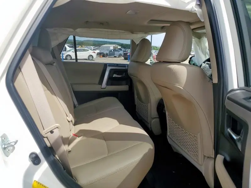 2020 TOYOTA 4RUNNER SR5/SR5 PREMIUM  