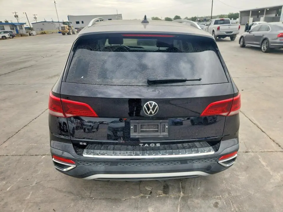 2022 VOLKSWAGEN TAOS SE  