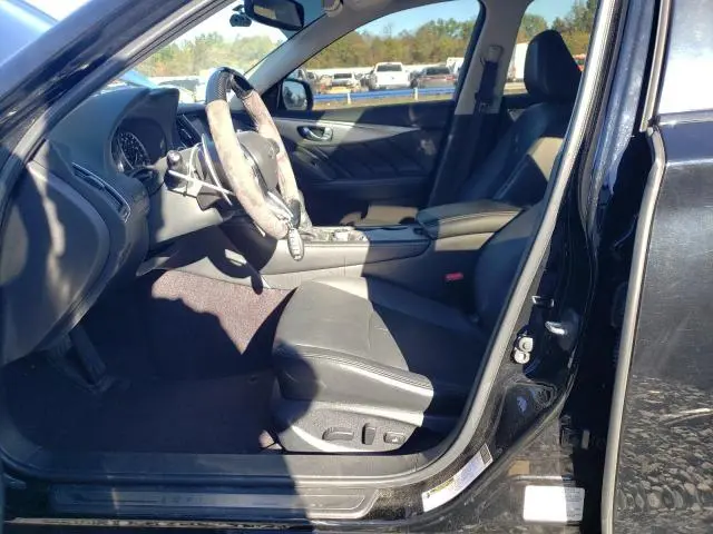 2019 INFINITI Q50 LUXE  