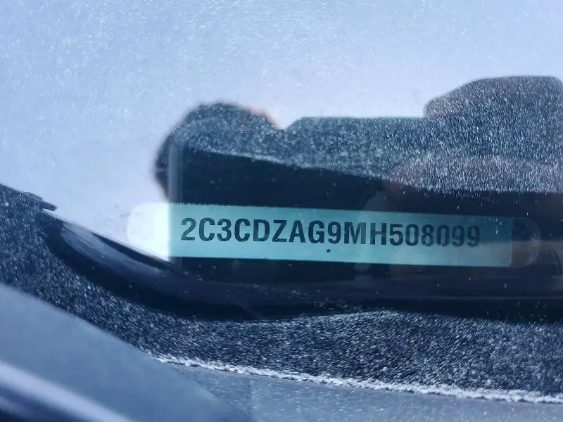 2021 DODGE CHALLENGER SXT  