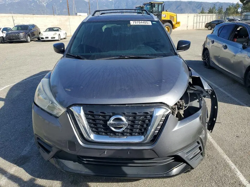 2019 NISSAN KICKS S  