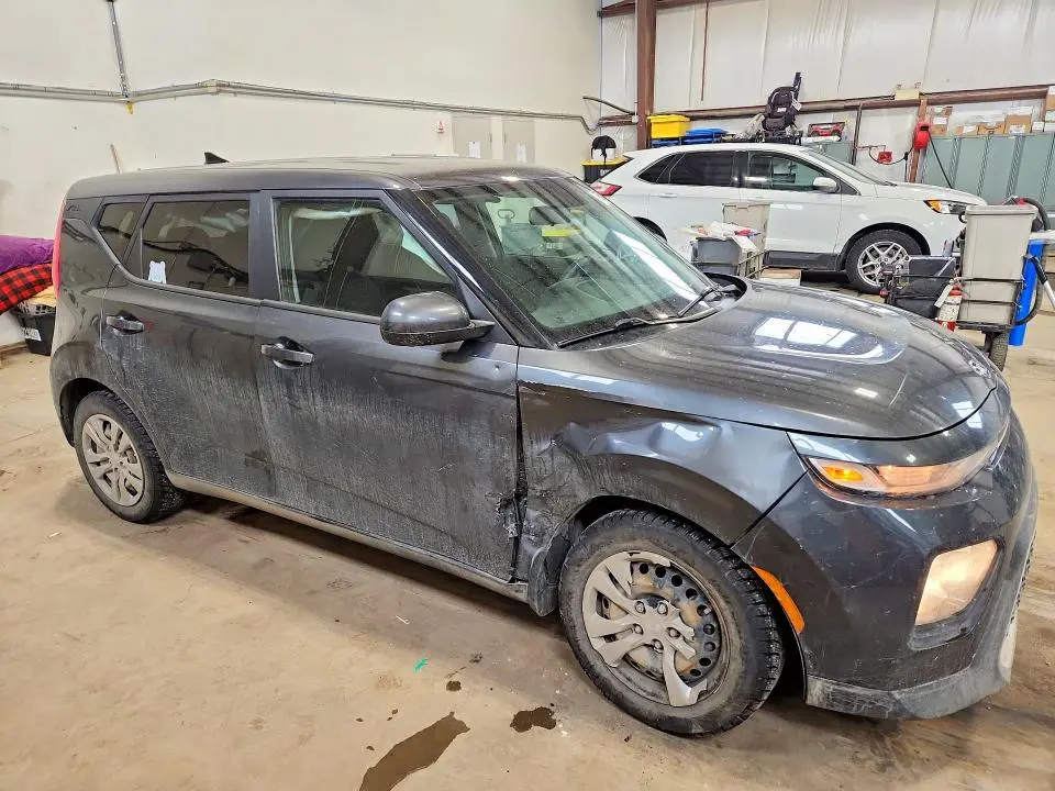 2021 KIA SOUL LX  